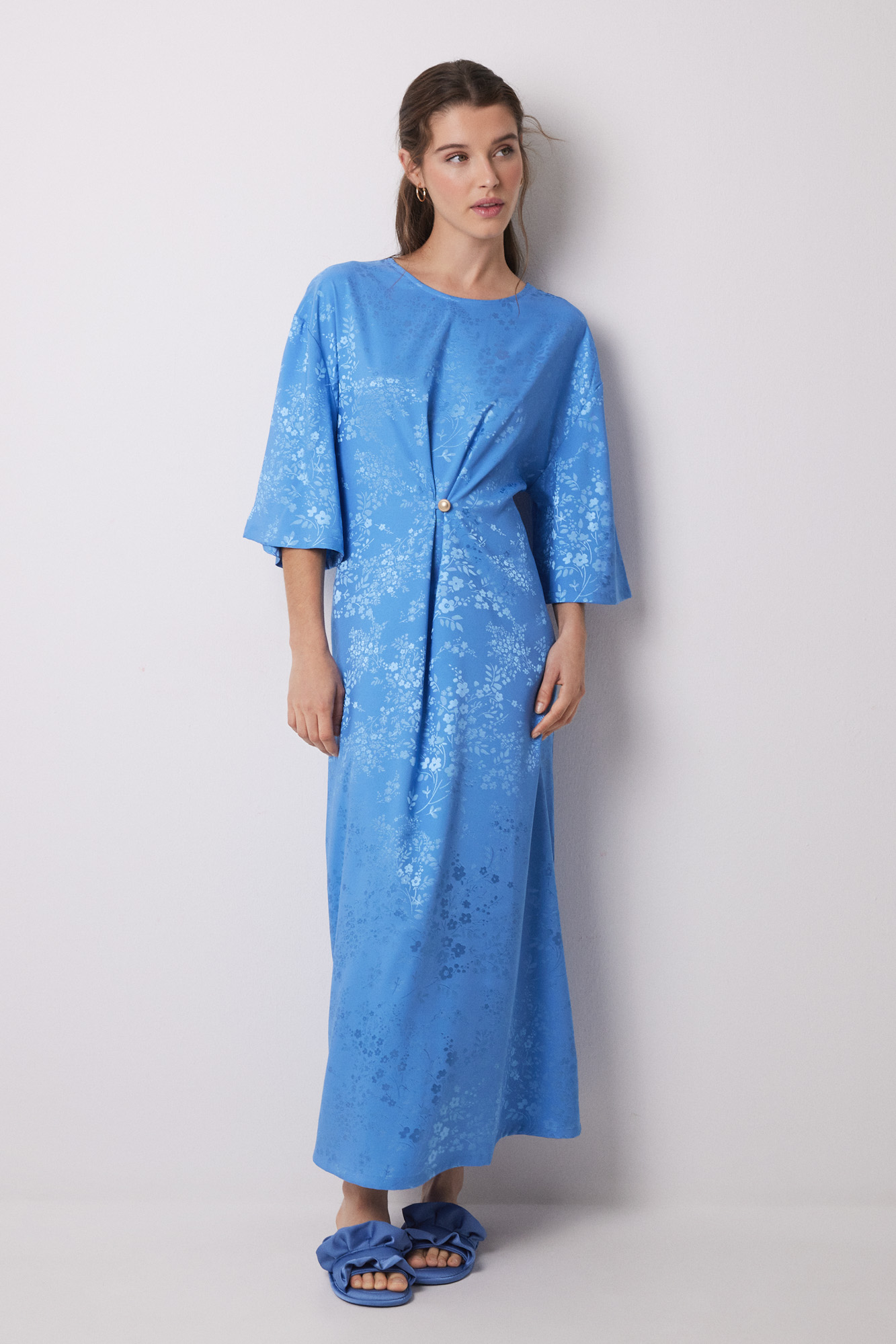 Vestidos largos de satén de un hombro con bolsillos Azul Cielo